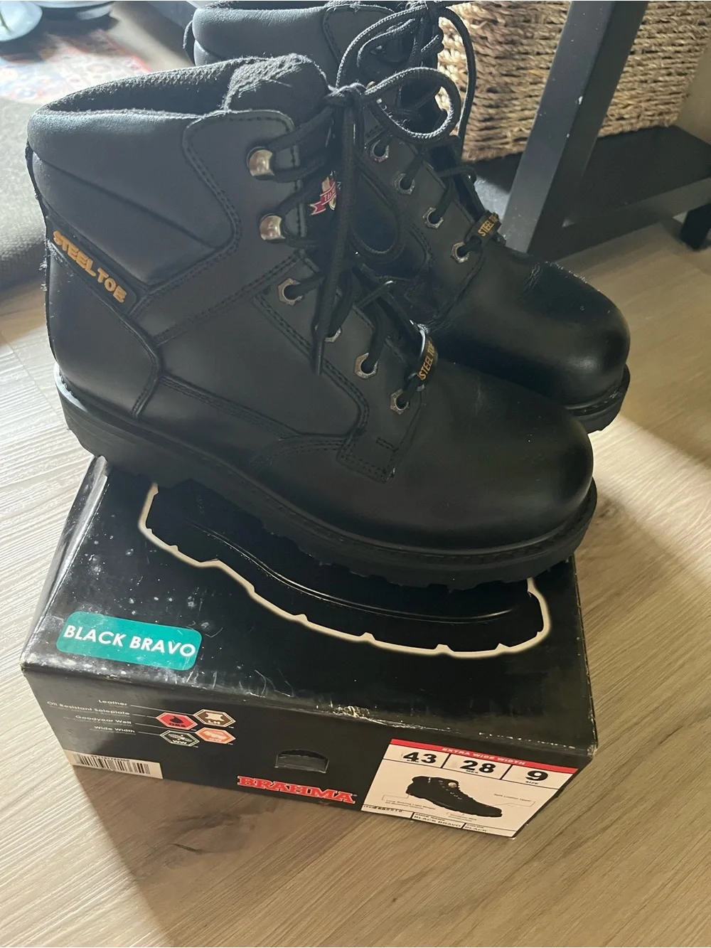 Men’s boots